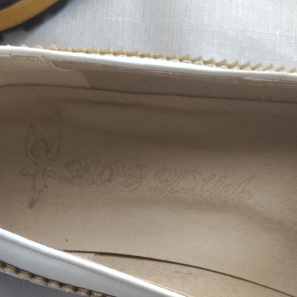 Women’s Cream & Pink Bow and Loafers - Chic Flat Slip-Ons - Picture 3 of 7